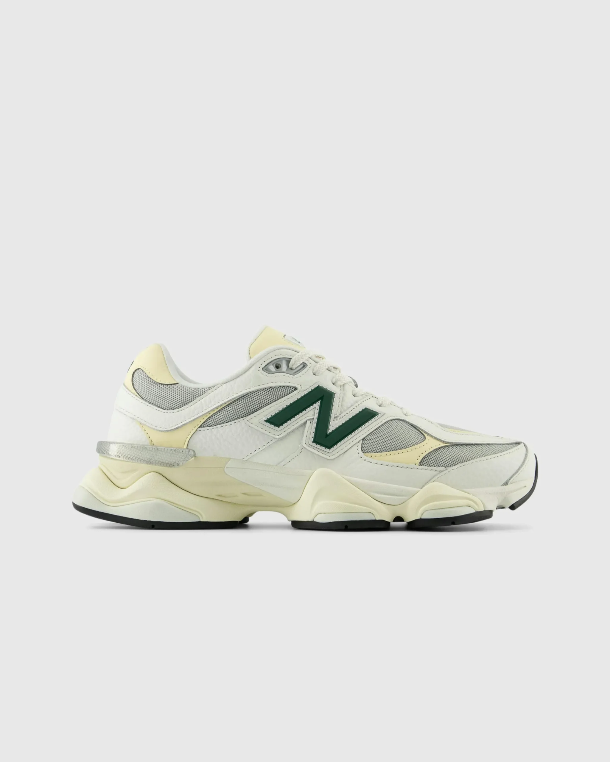 New Balance 9060 Sea Salt- Sneakers