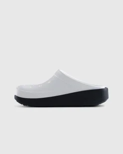Crocs Blunt Toe Blocked- Shoes