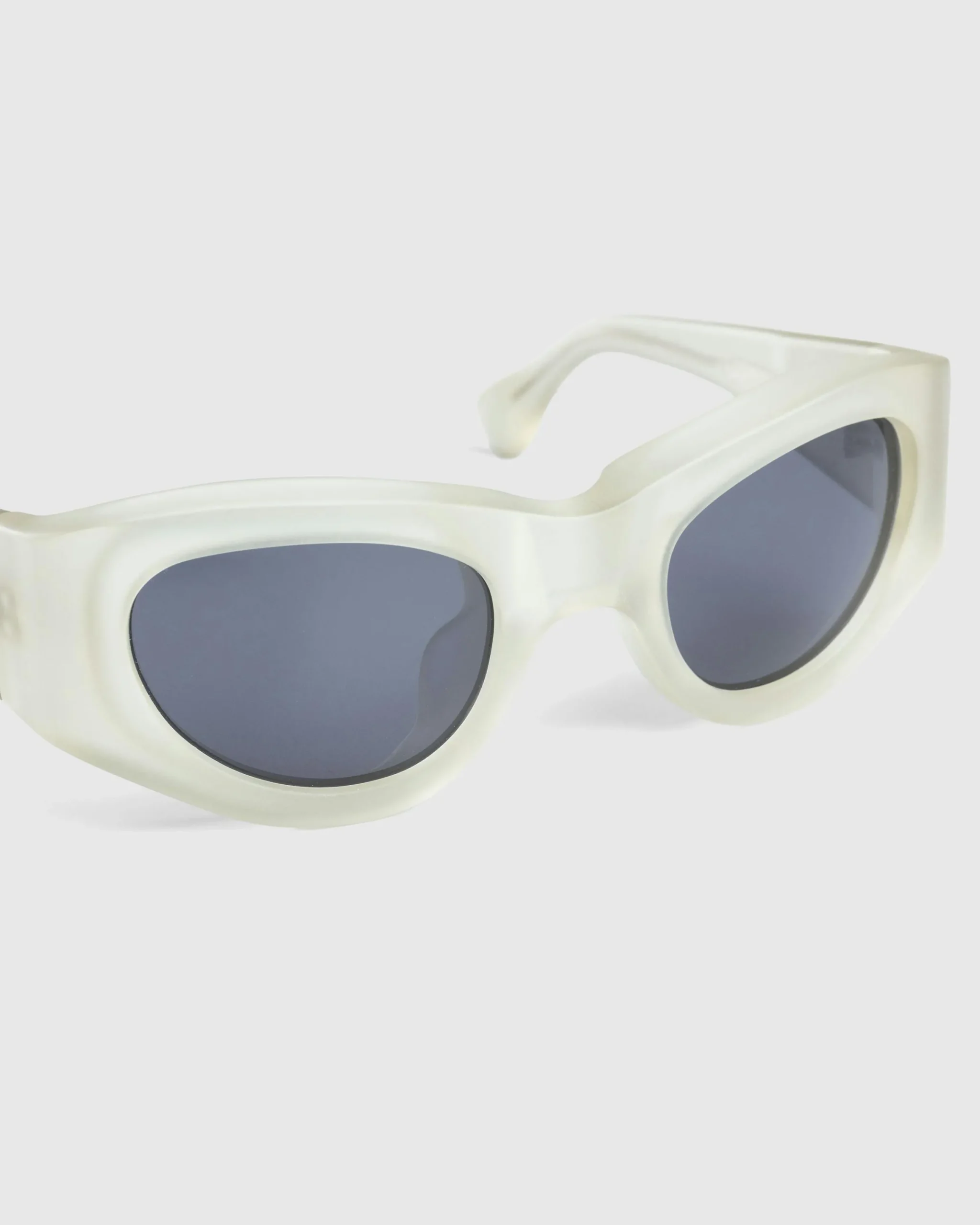 ERL Bro Sunglasses Plastic- Sunglasses