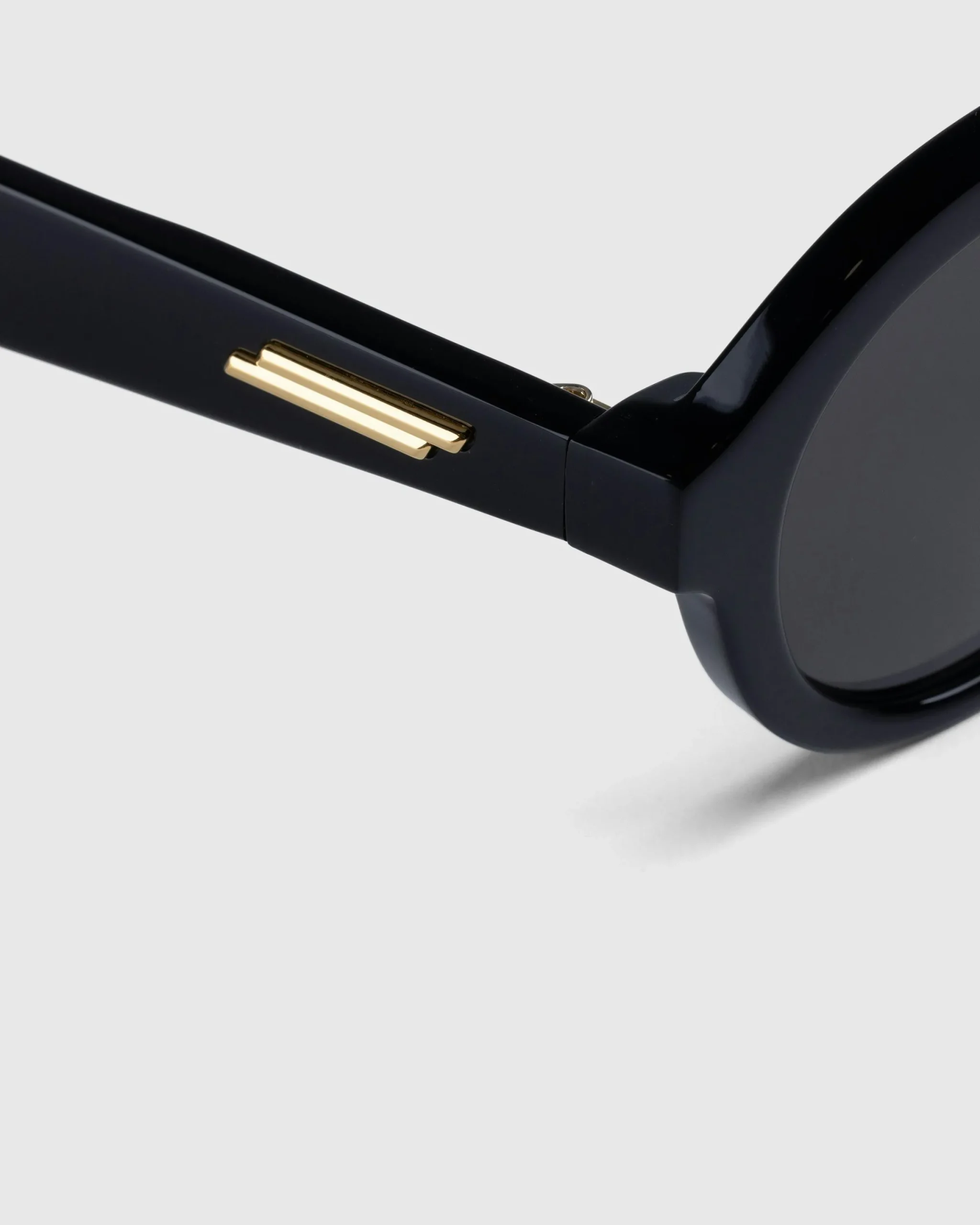 Bottega Veneta Classic Aviator Sunglasses Black/Grey- Sunglasses