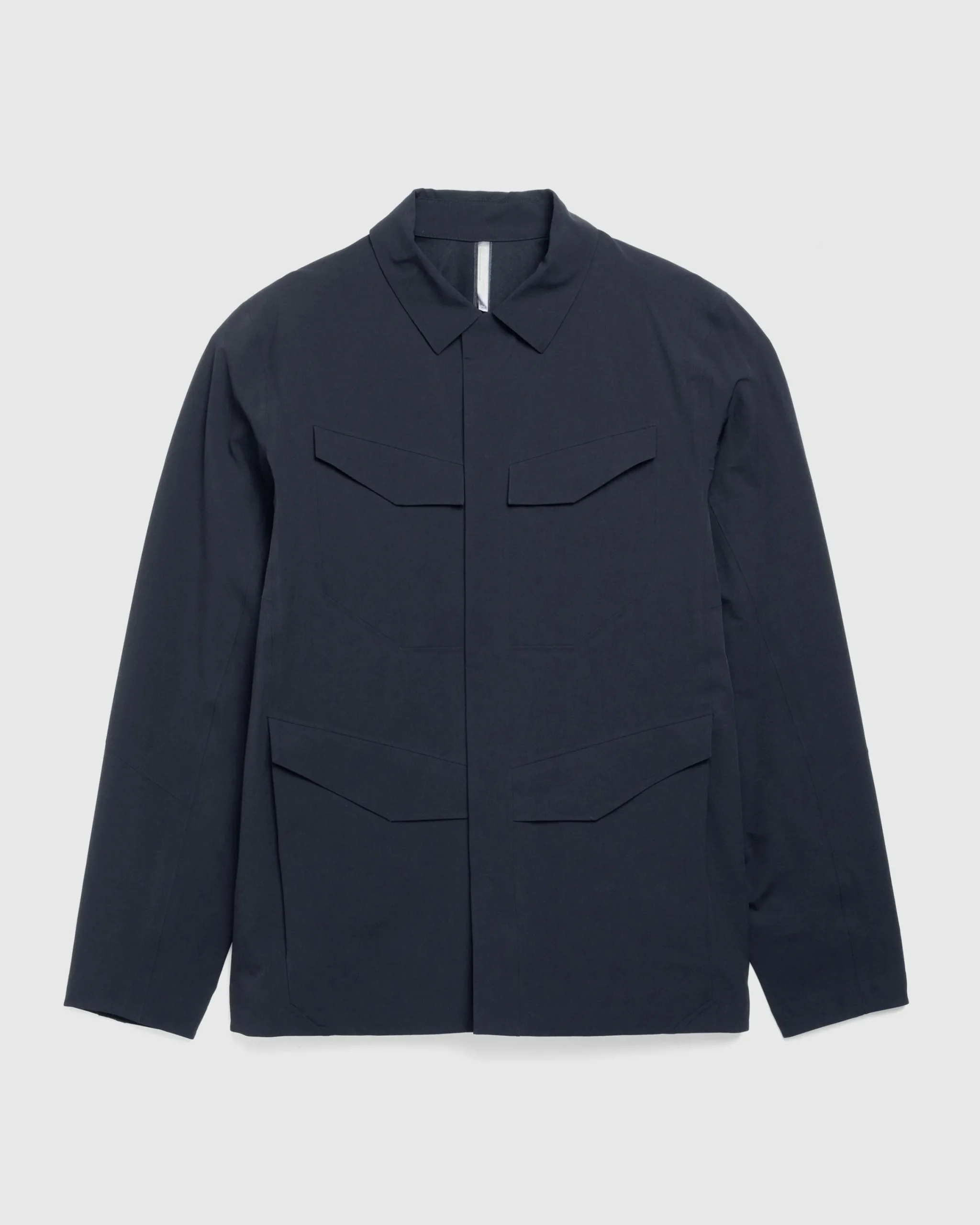 Veilance Field Softshell Jacket M- Outerwear