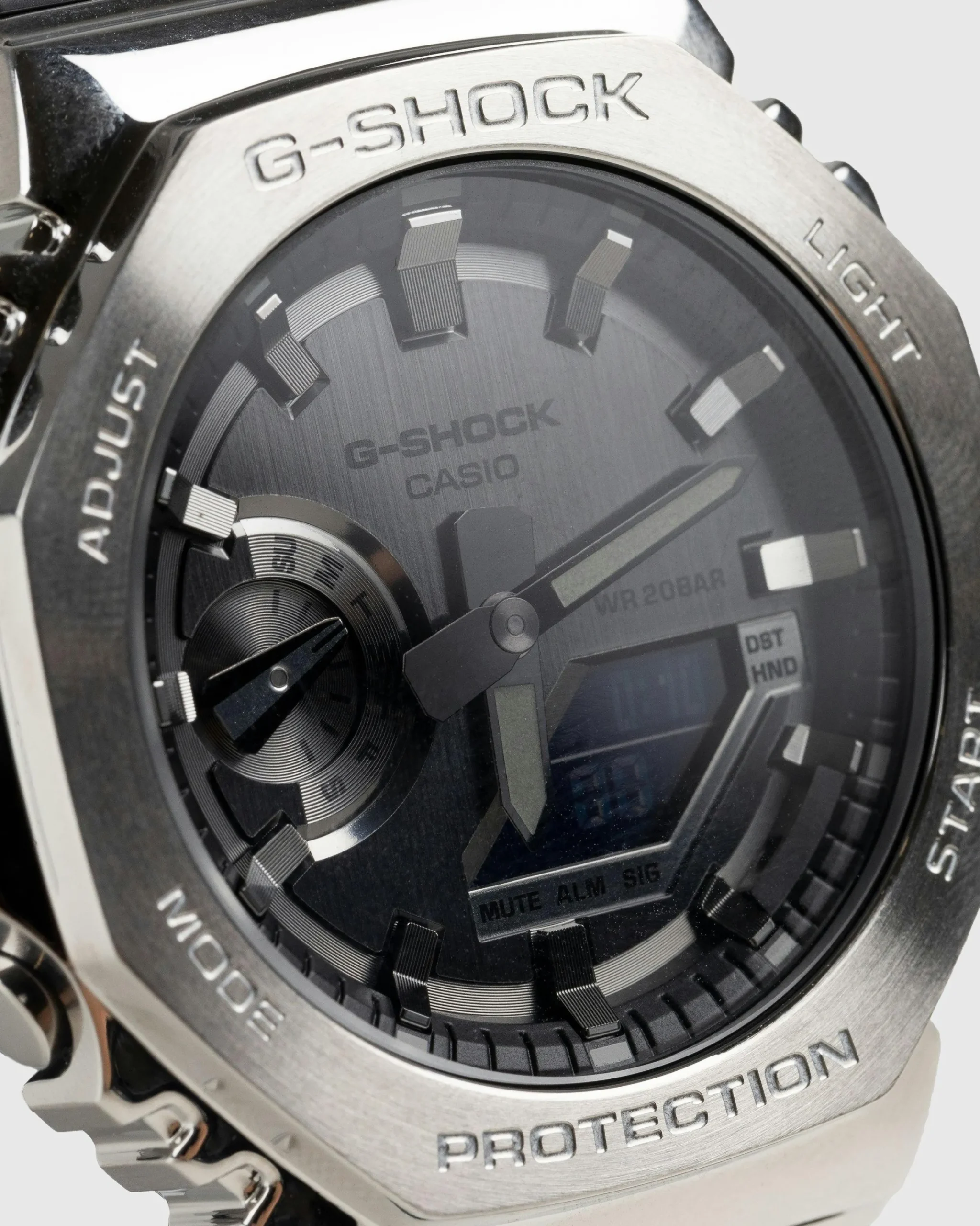 Casio G-Shock GM-2100-1AER /Silver- Watches