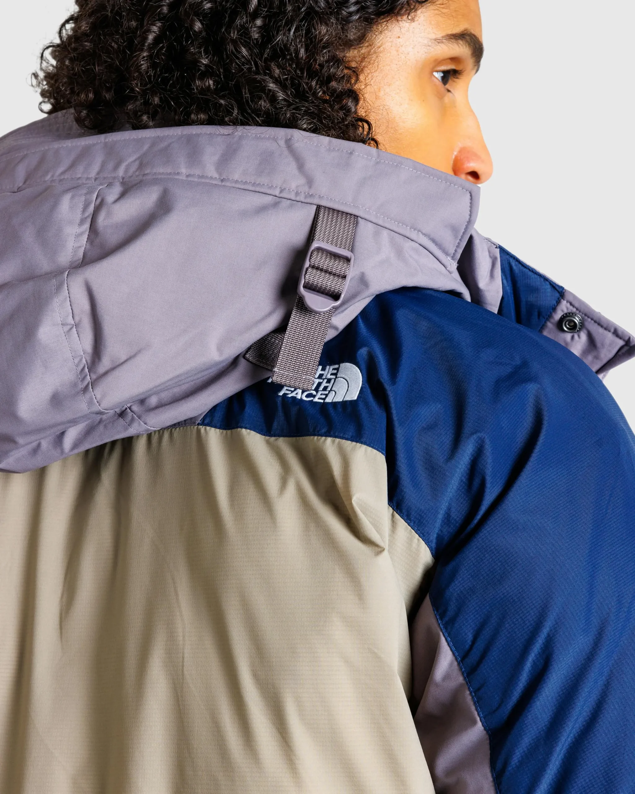 The North Face Heavy Weight Mountain Down Jacket Lunar Stone/Cavern Gray- Outerwear
