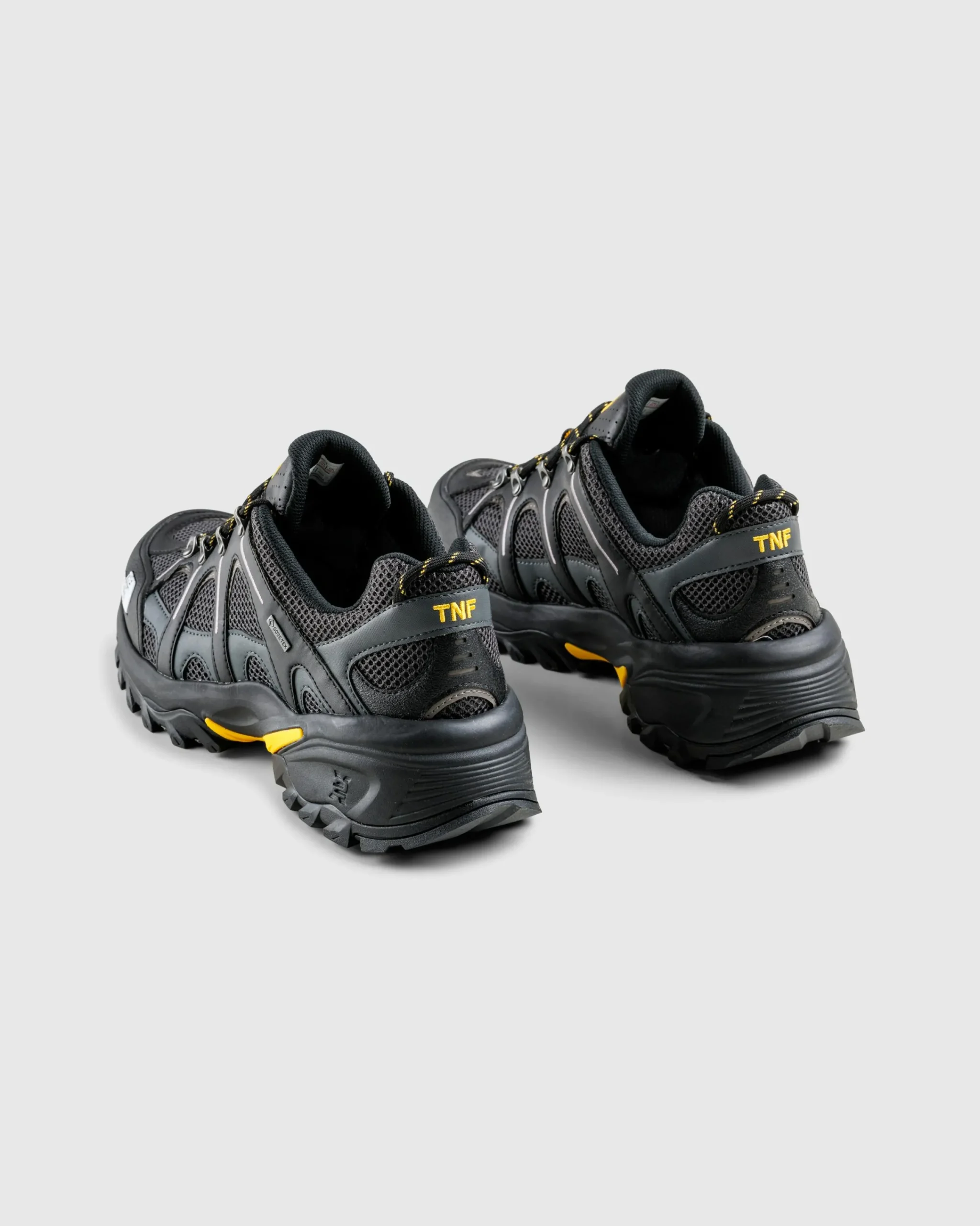 The North Face Hedgehog 06 RVST GORE-TEX TNF Black/Asphalt Grey- Sneakers