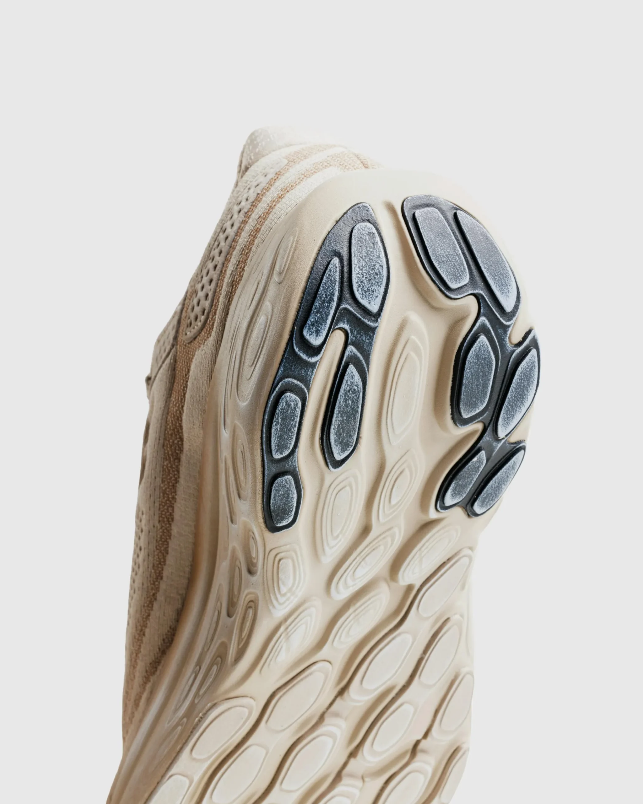 New Balance 1080L Light Mushroom- Sneakers
