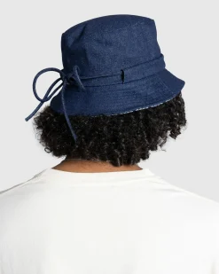 JACQUEMUS Le Bob Gadjo Navy/Navy Stripe- Hats