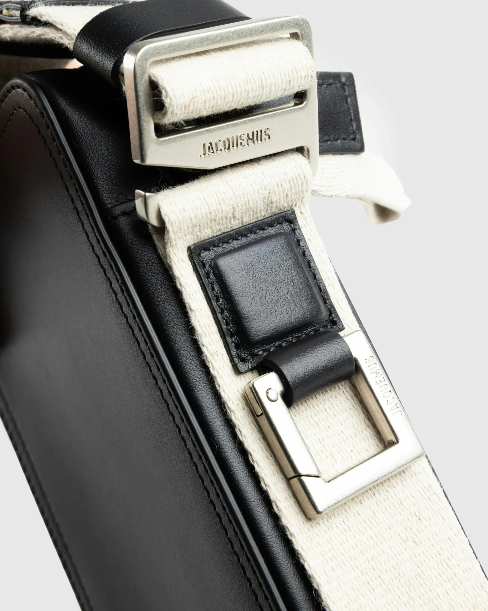 JACQUEMUS Le Cuerda Vertical- Bags