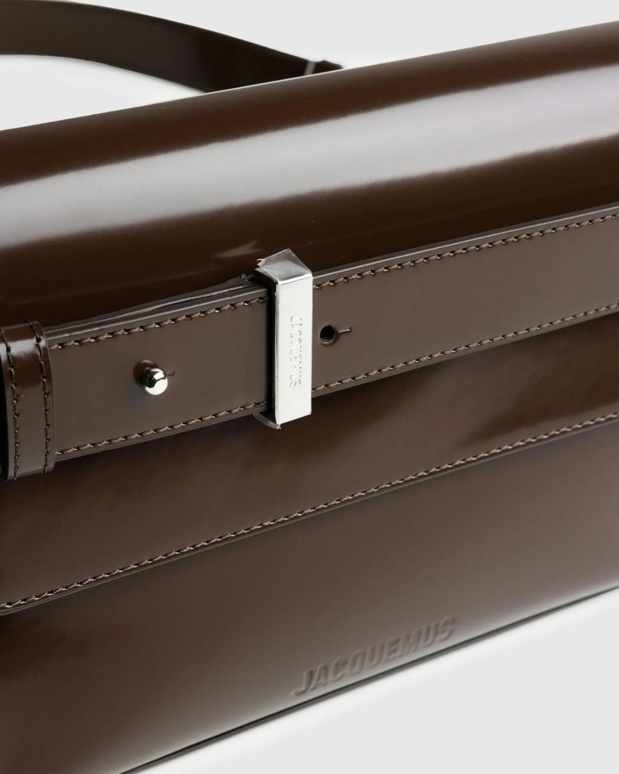 JACQUEMUS Le Messenger Capri Midnight Brown- Bags