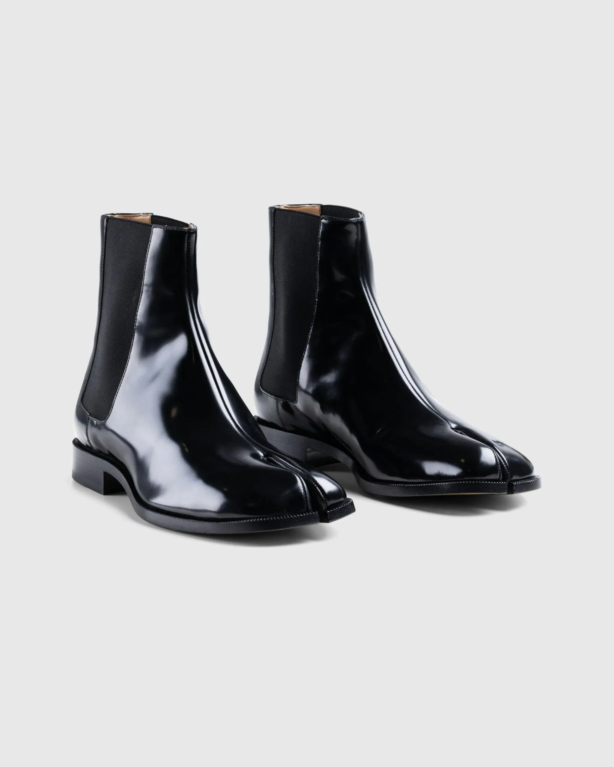 Maison Margiela Leather Tabi Ankle Boot- Boots