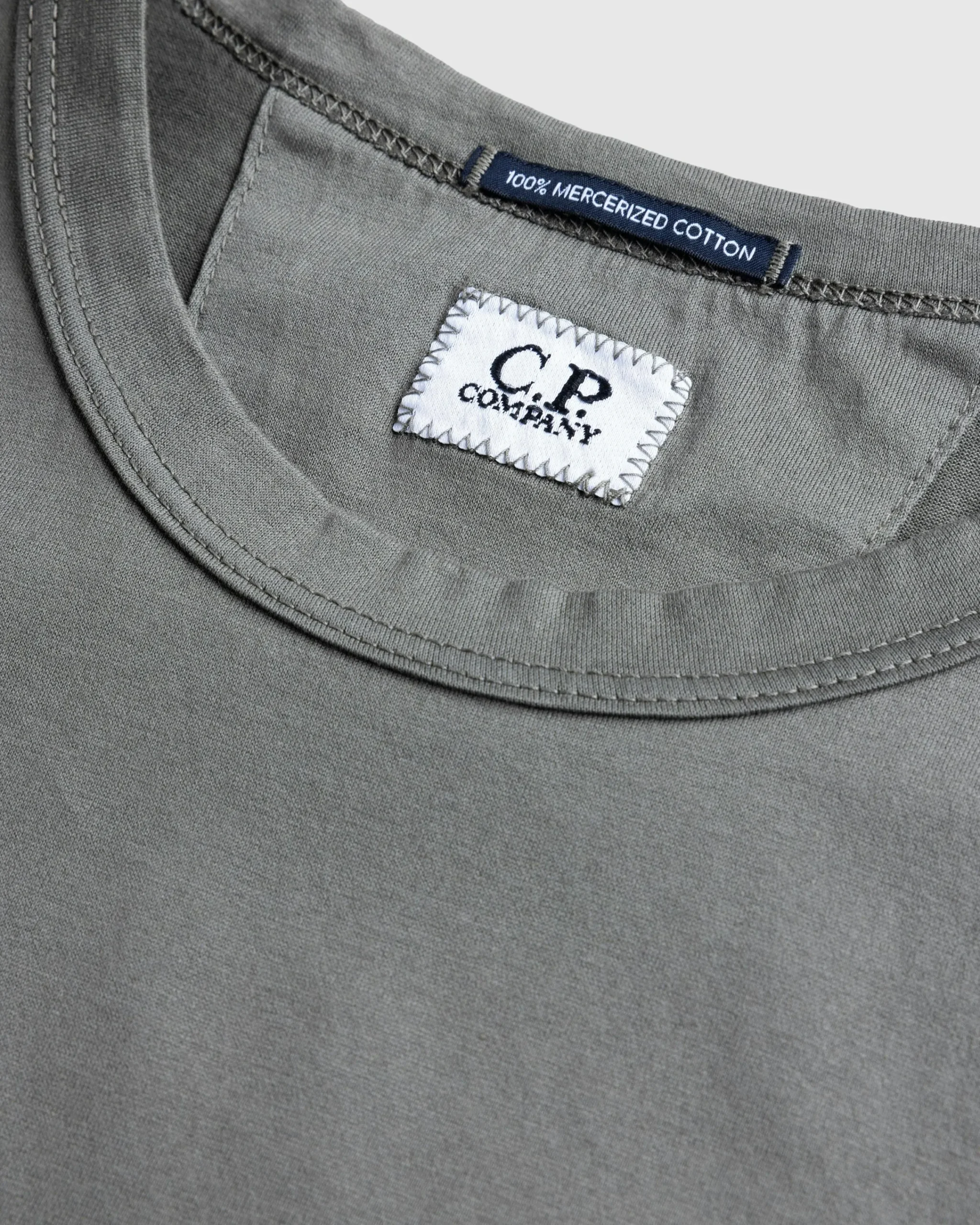 C.P. Company Mercerized 70/2 Jersey Gasato Logo Patch T-Shirt Grape Leaf- Tops