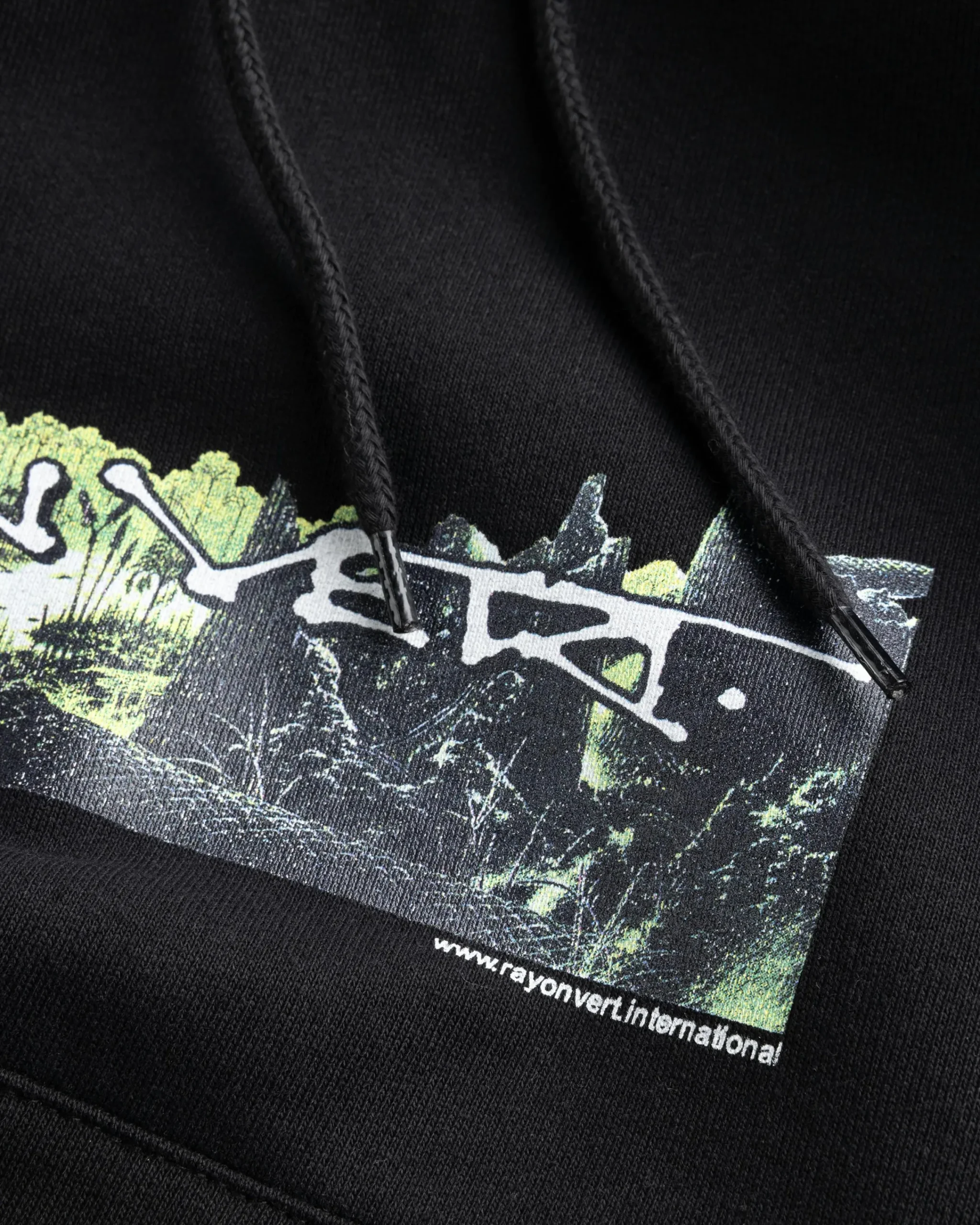 Rayon Vert Mesozoic Hoodie Golgotha Black- Sweats