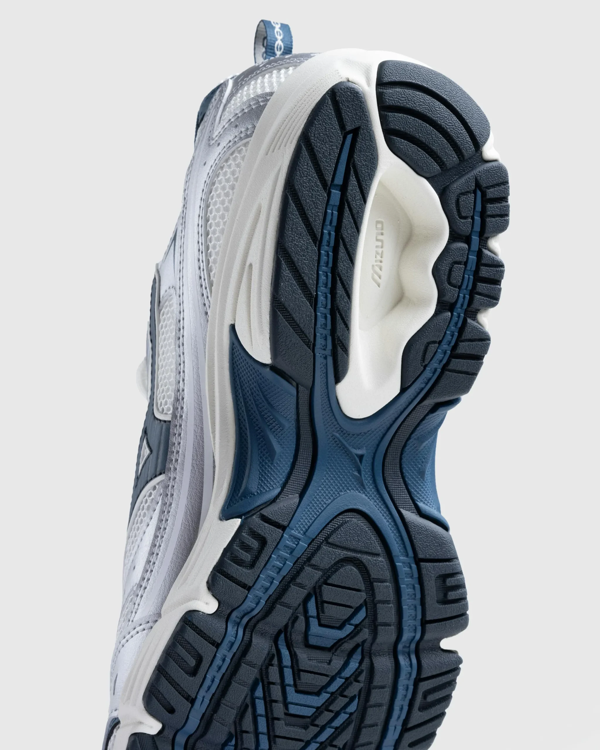 Mizuno MXR Snow White/Majolica Blue/Silver- Sneakers