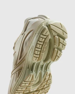 Reebok LTD Premier Road Modern Mono Tofu- Sneakers