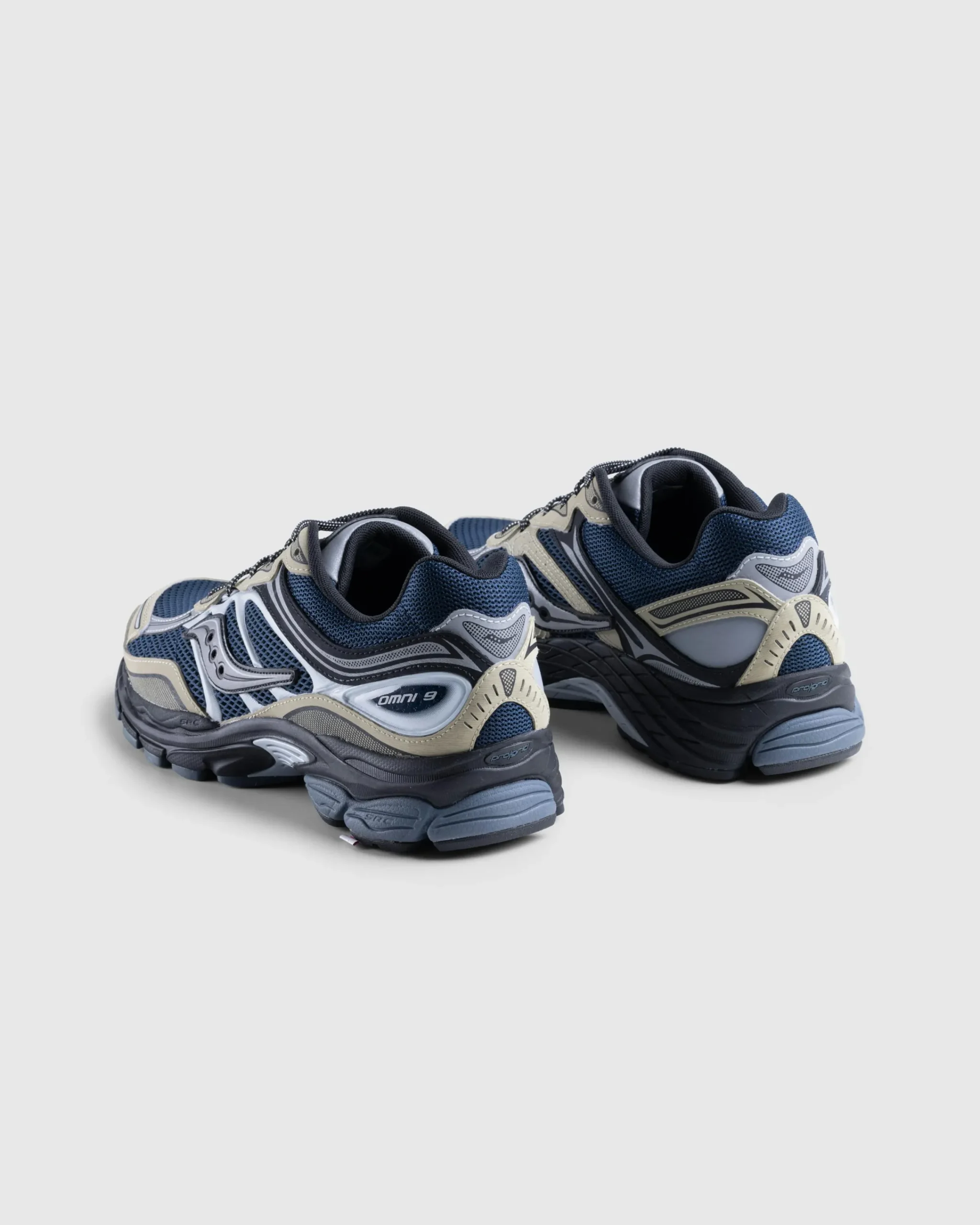 Saucony ProGrid Omni 9- Sneakers