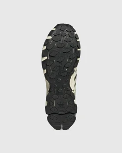 adidas Shadowturf SFTM-003 Cloud /Core Black/Cream- Sneakers