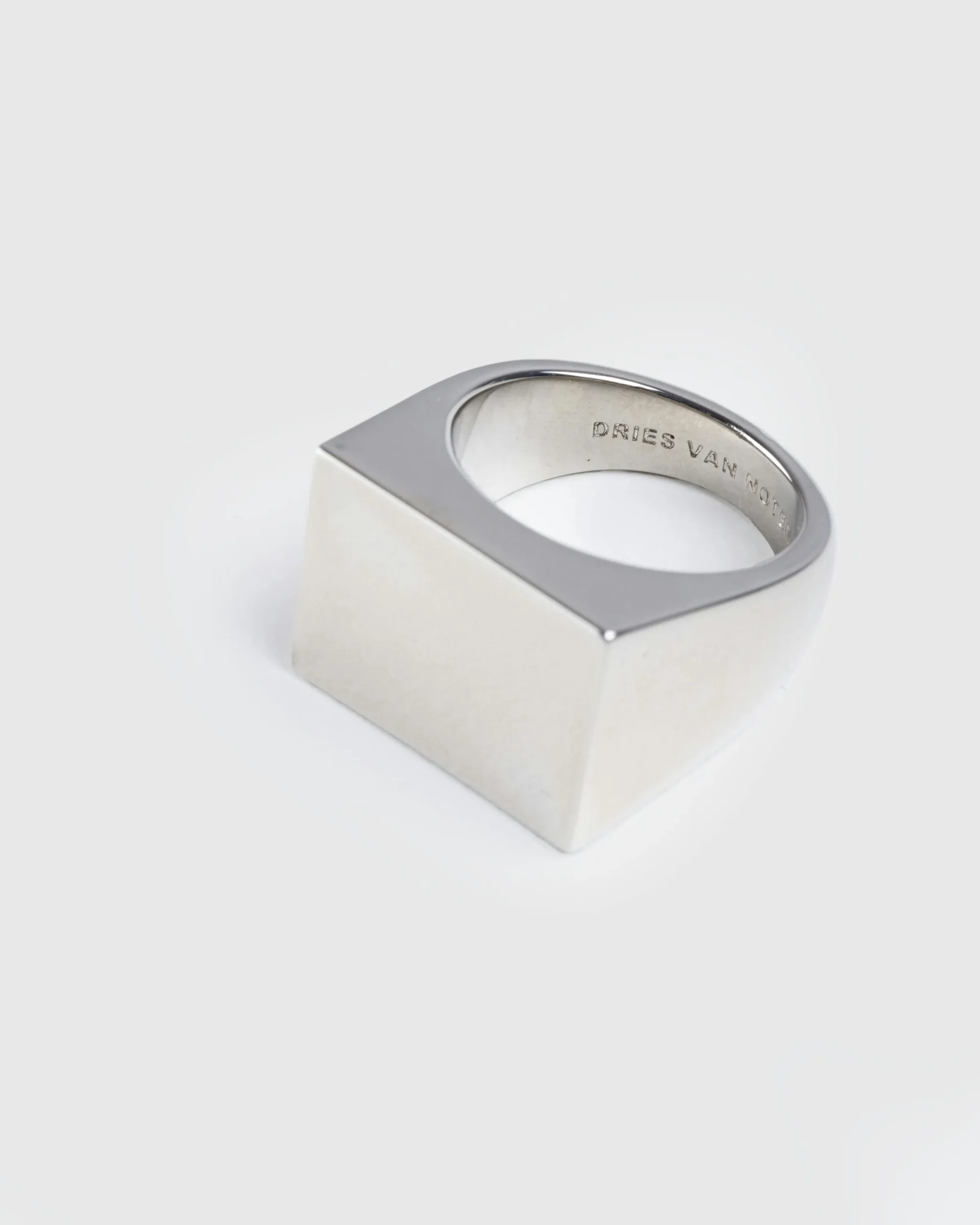 Dries van Noten Signet Ring Antic Silver- Jewelry