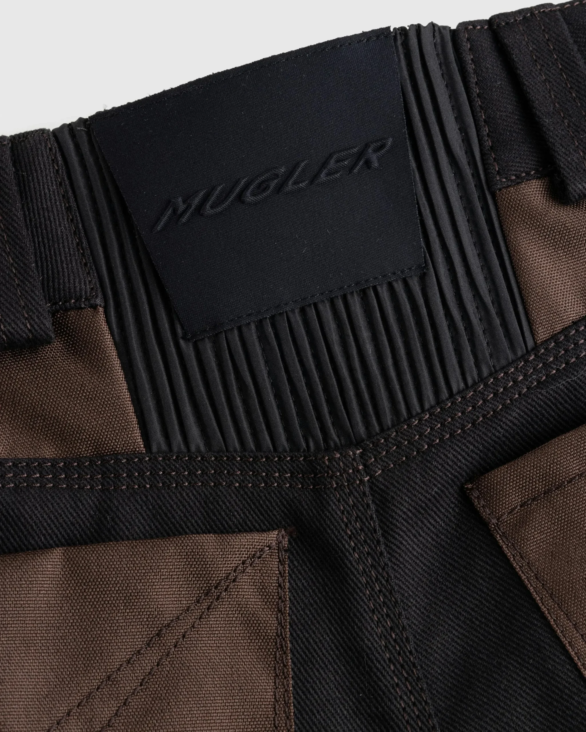 Mugler Technical Fabric Cargo Shorts Black/Dark Chocolate- Shorts