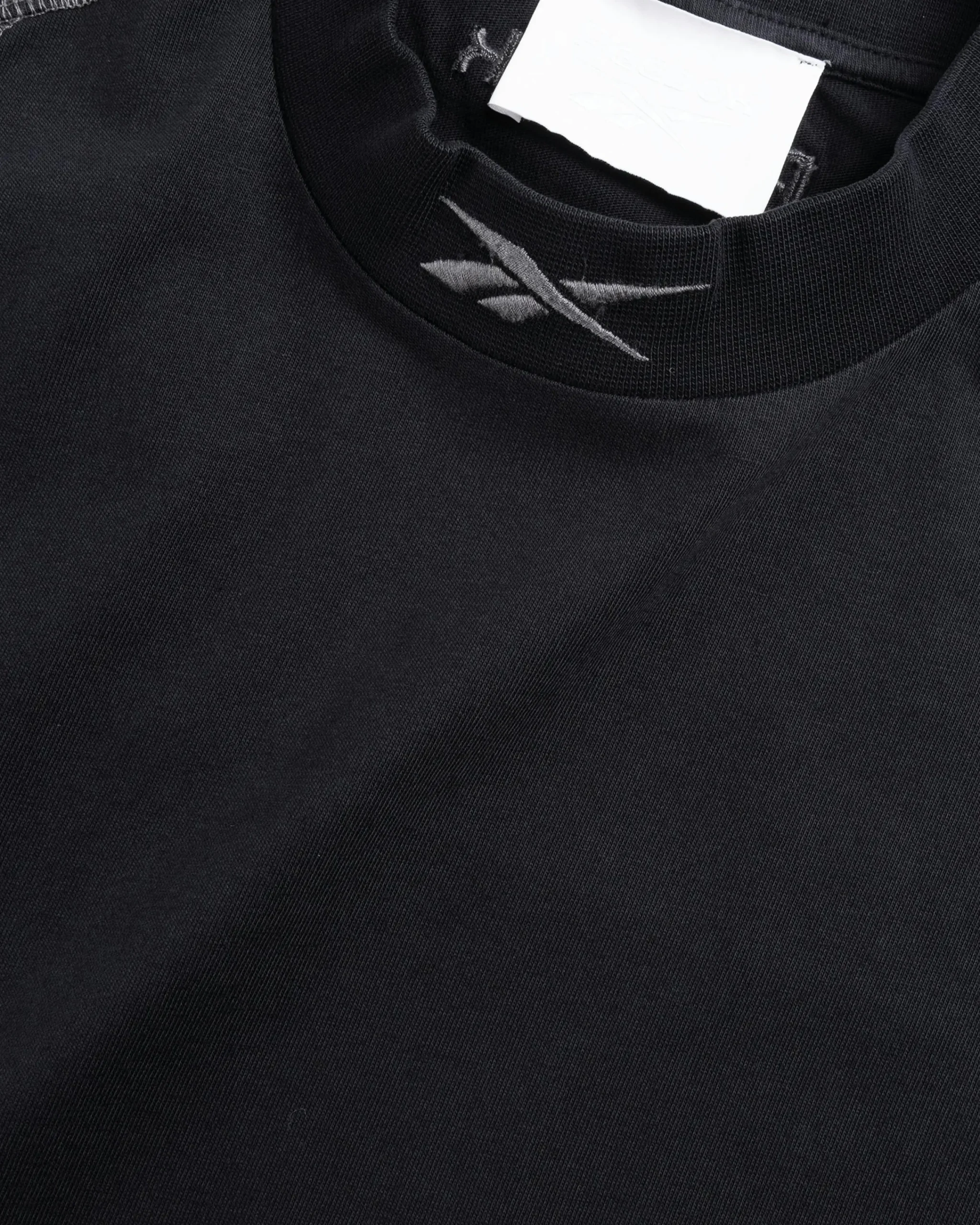 Reebok LTD Unisex Uniform Tee SS Black Shadow- Tops