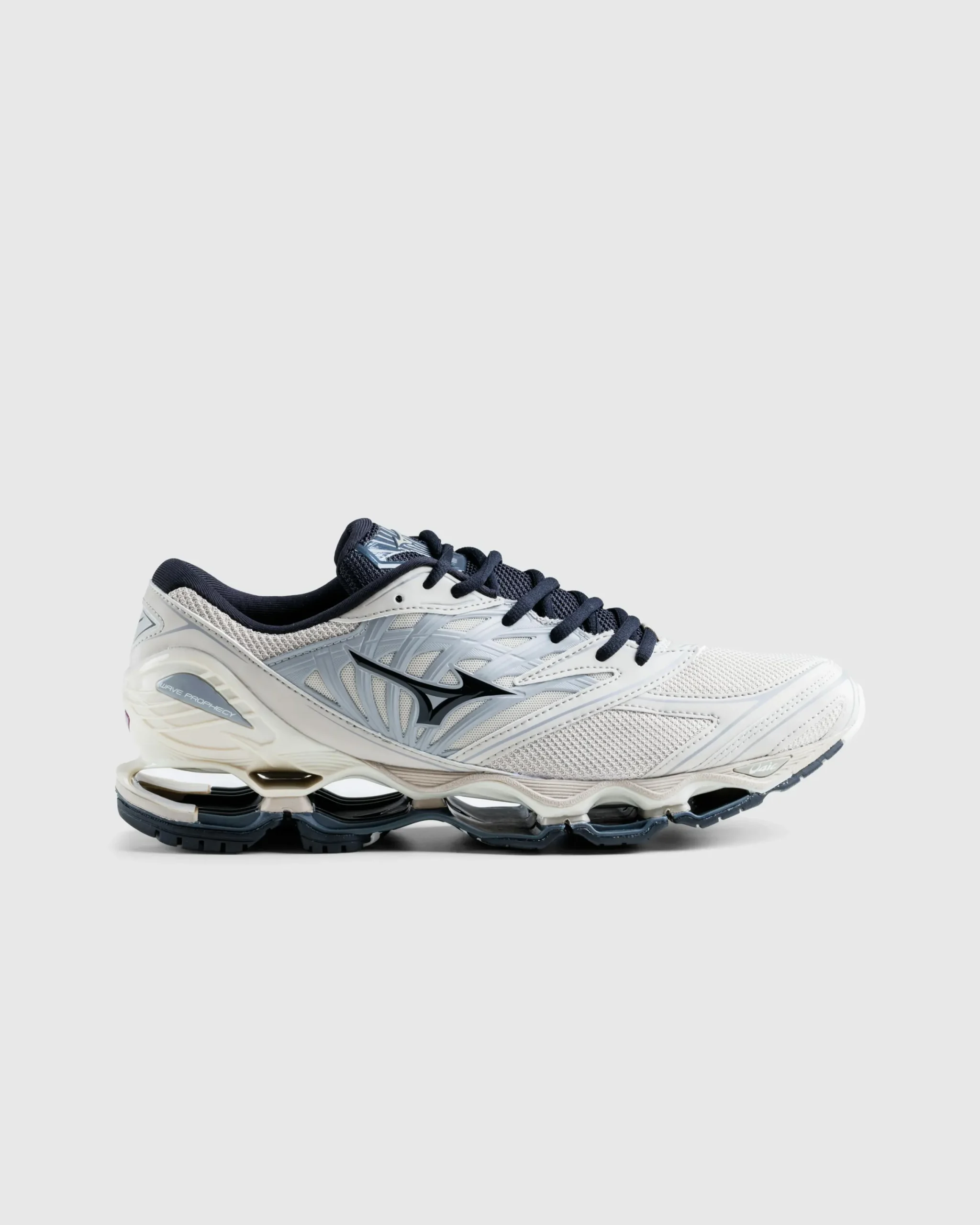 Mizuno Wave Prophecy LS Silver Cloud/Black/Opal Grey- Sneakers