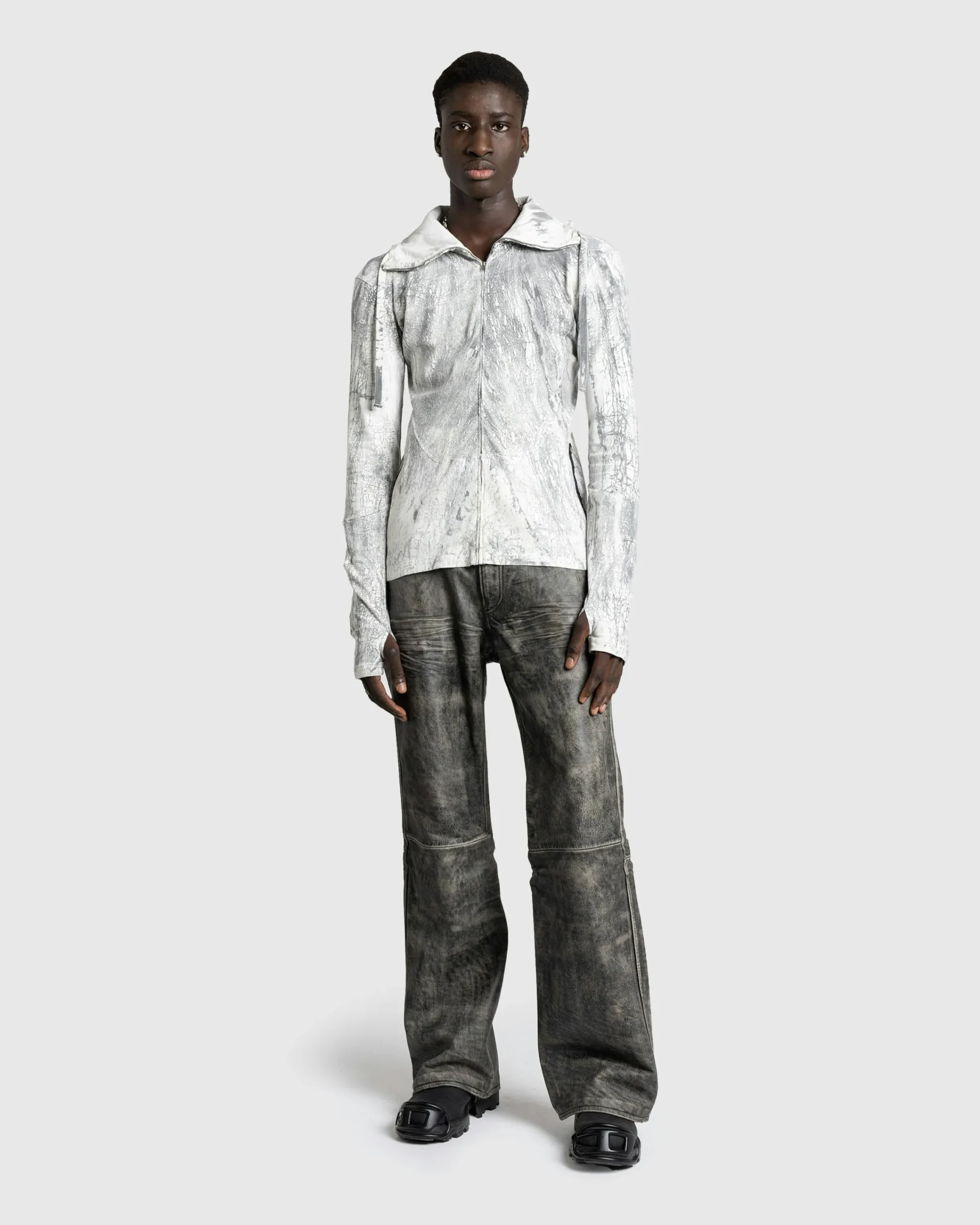 Acne Studios Zippered Dyed Sweater Faded Black- Sweats